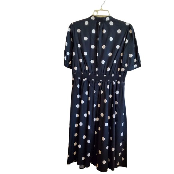 Black and White Polka Dot Flowy Button Up Short Sleeve Dress with Pockets Large - Picture 3 of 16